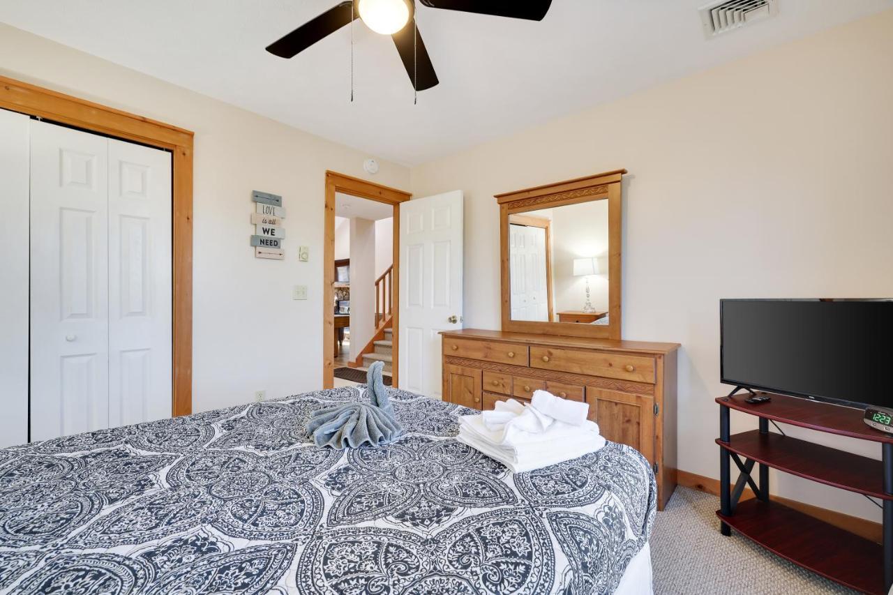 Pocono Mountain Home , Hot Tub- 1 Mile To Skiing! Tannersville Exterior foto