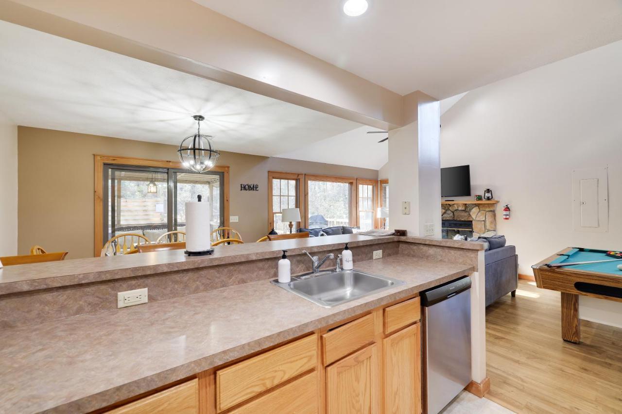 Pocono Mountain Home , Hot Tub- 1 Mile To Skiing! Tannersville Exterior foto