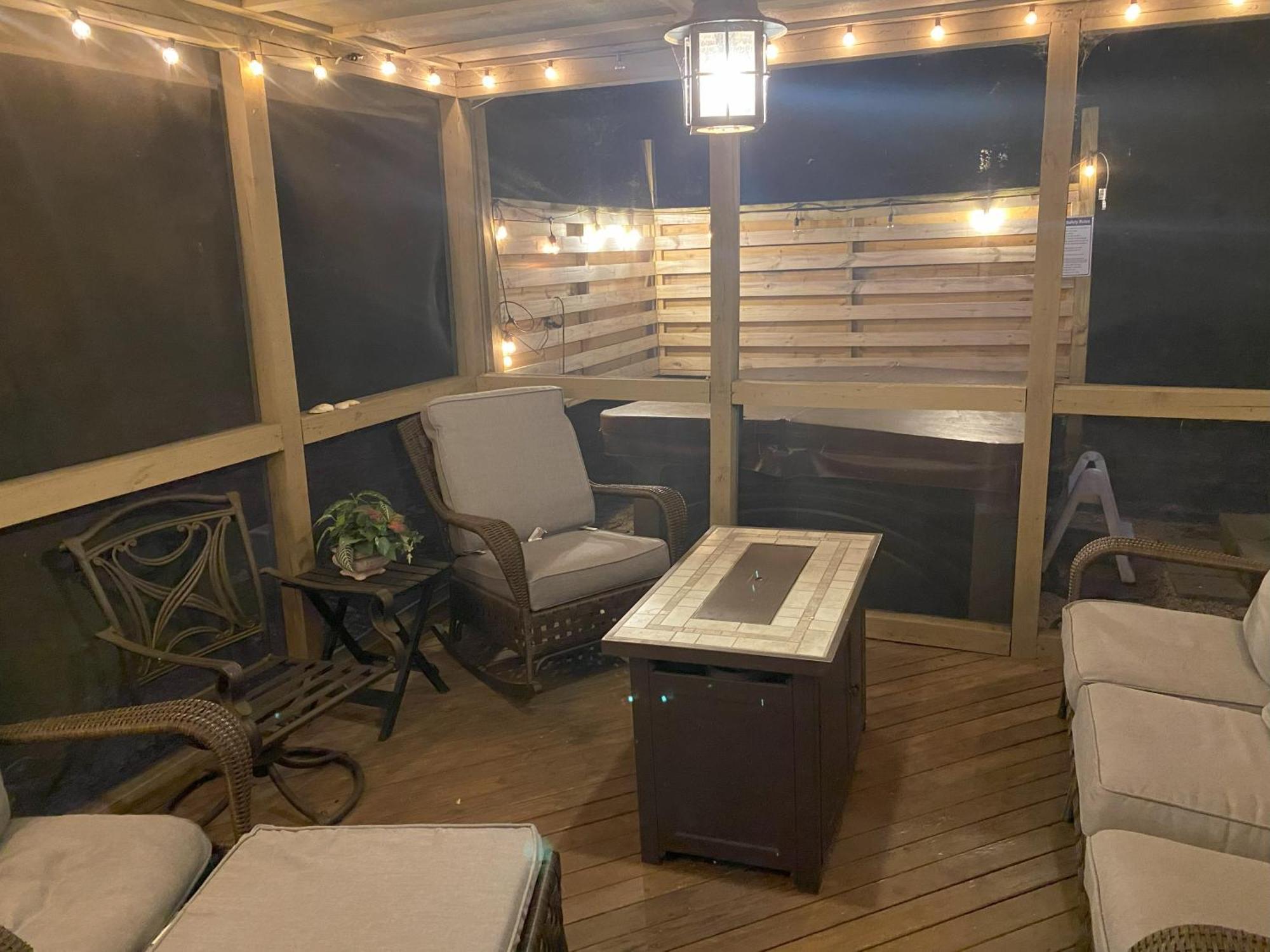 Pocono Mountain Home , Hot Tub- 1 Mile To Skiing! Tannersville Exterior foto